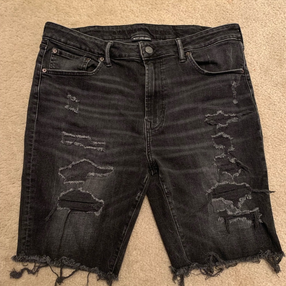 AMERICAN EAGLE NEXT LEVEL STRETCH SHORTS. RARELY WORN